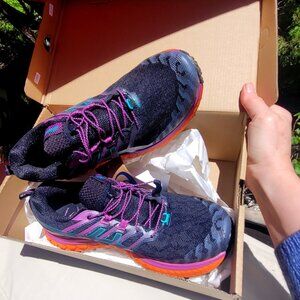 Asics - Women's Trabuco™ Max Trail Running Shoe NWT